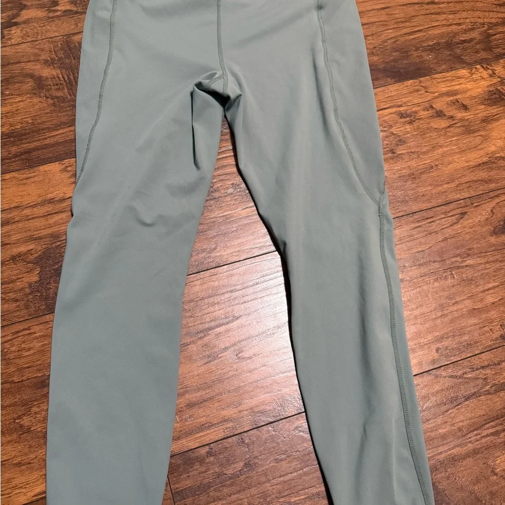 Reebok used good